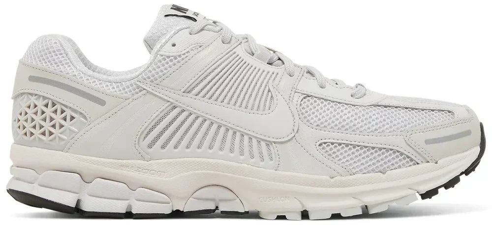 NIKE TN VOMERO 5 WHITE