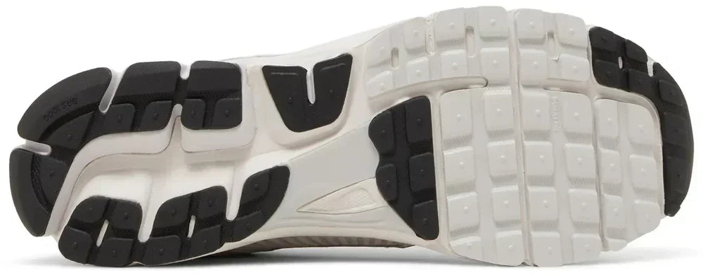 NIKE TN VOMERO 5 WHITE
