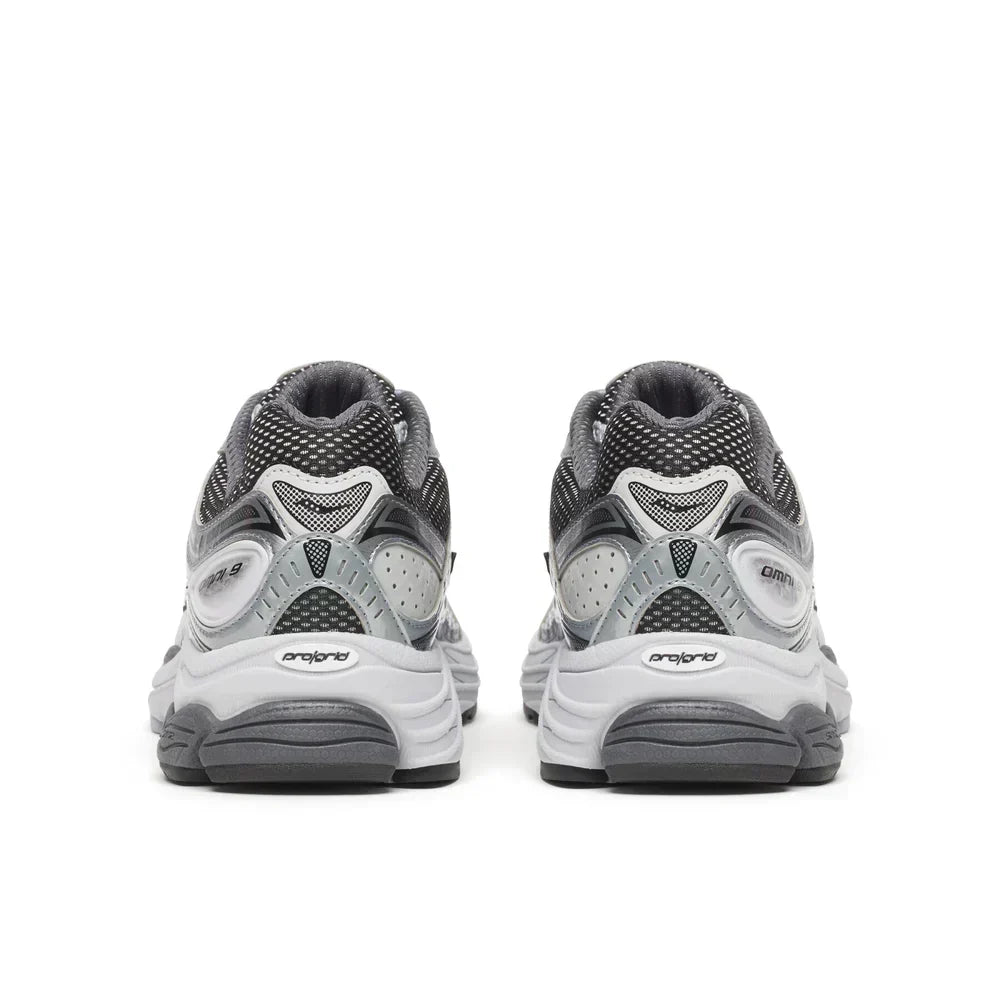 SAUCONY PROGRID OMNI 9